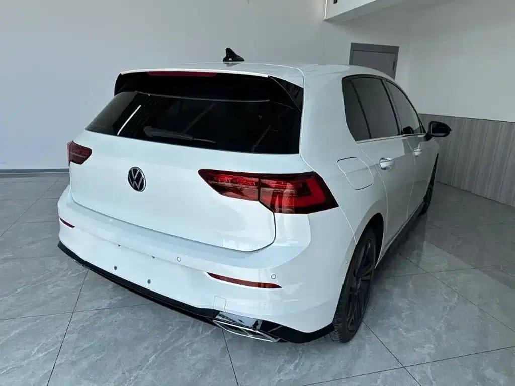 2023 Golf 280TSI DSG R-Line Lite — миниатюра 4