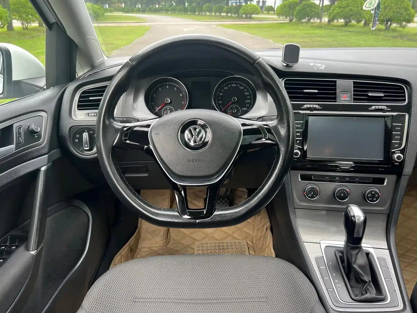 2014 Golf 1.4TSI Automatic Comfort — миниатюра 13