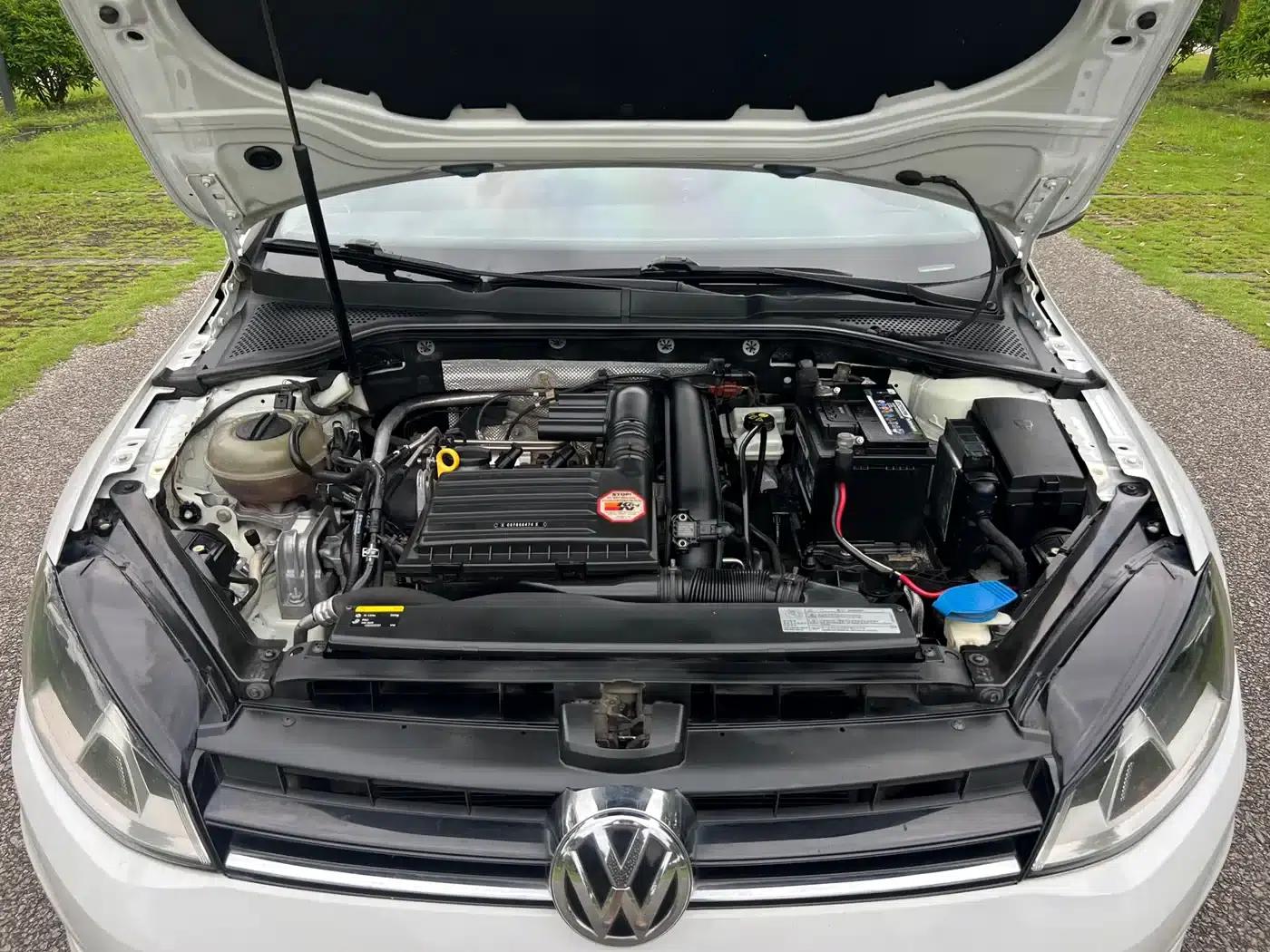 2014 Golf 1.4TSI Automatic Comfort — миниатюра 18