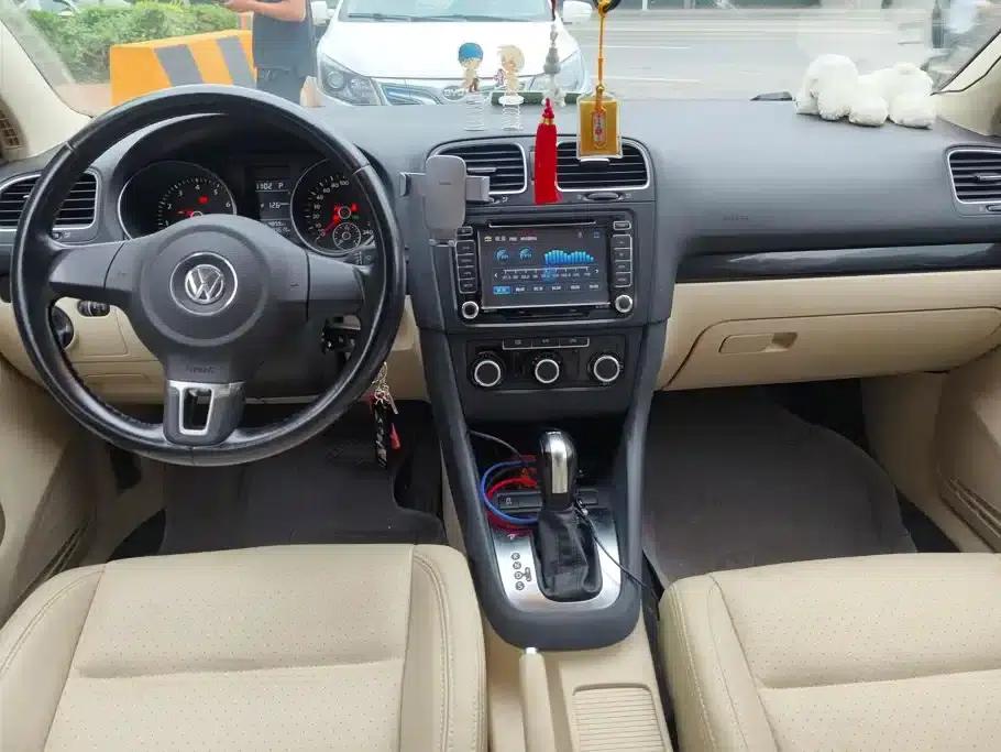 2012 Golf 1.6 Automatic Comfort — миниатюра 11