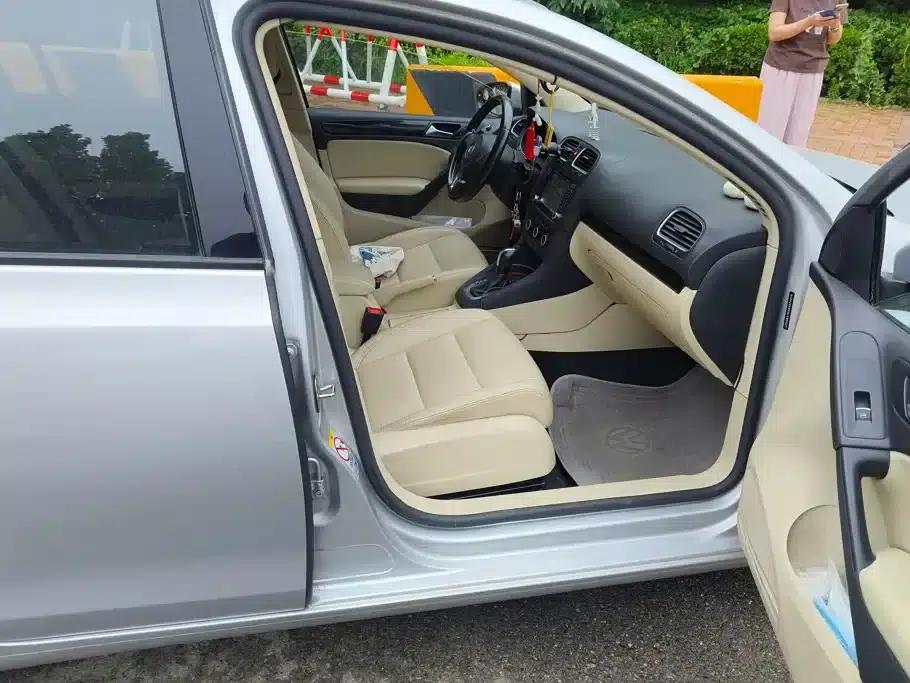 2012 Golf 1.6 Automatic Comfort — миниатюра 7