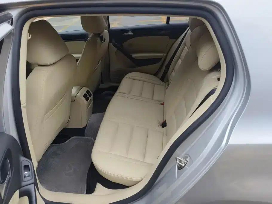 2012 Golf 1.6 Automatic Comfort — миниатюра 10