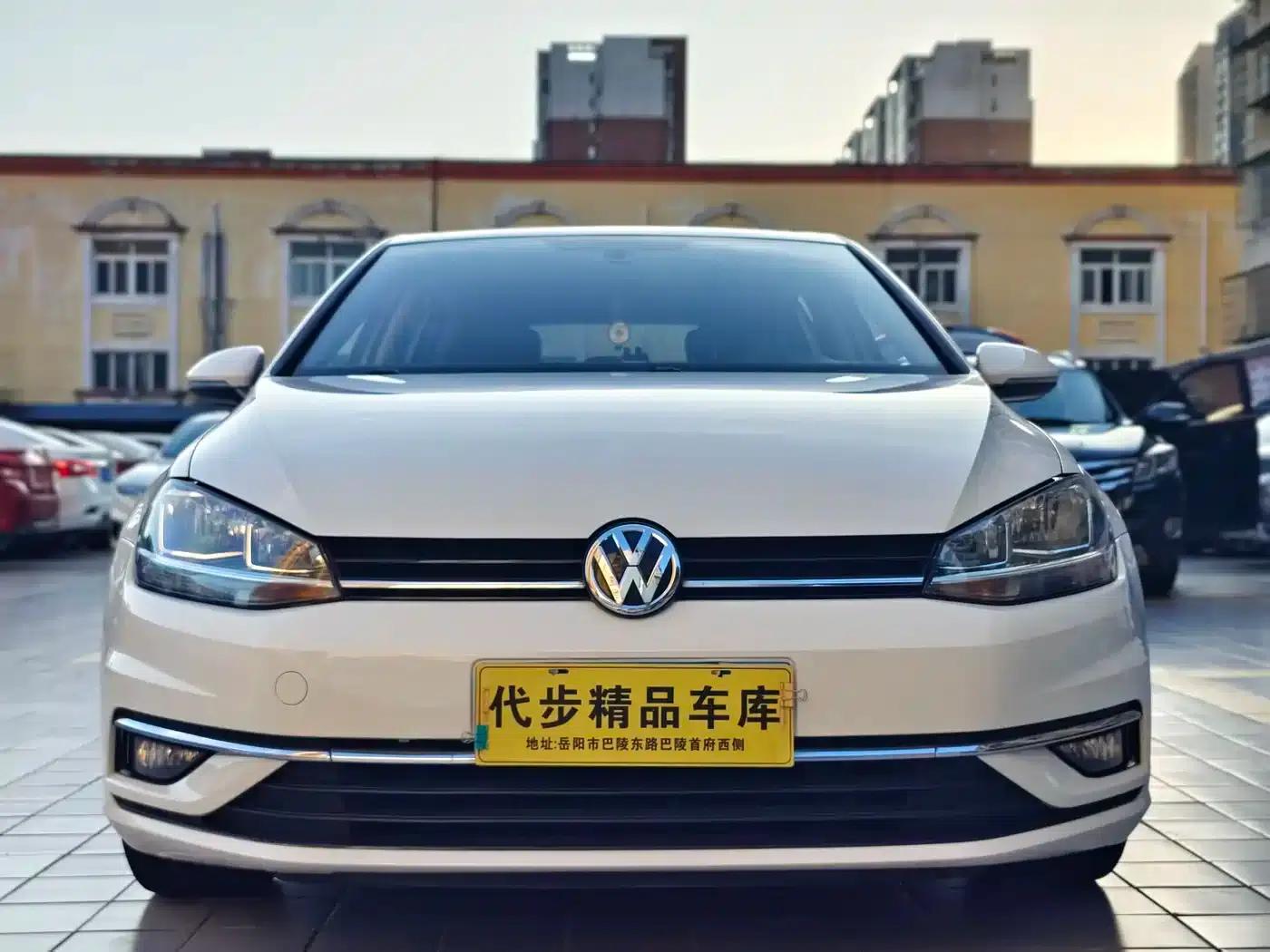 2020 Golf 200TSI DSG Comfort — миниатюра 2