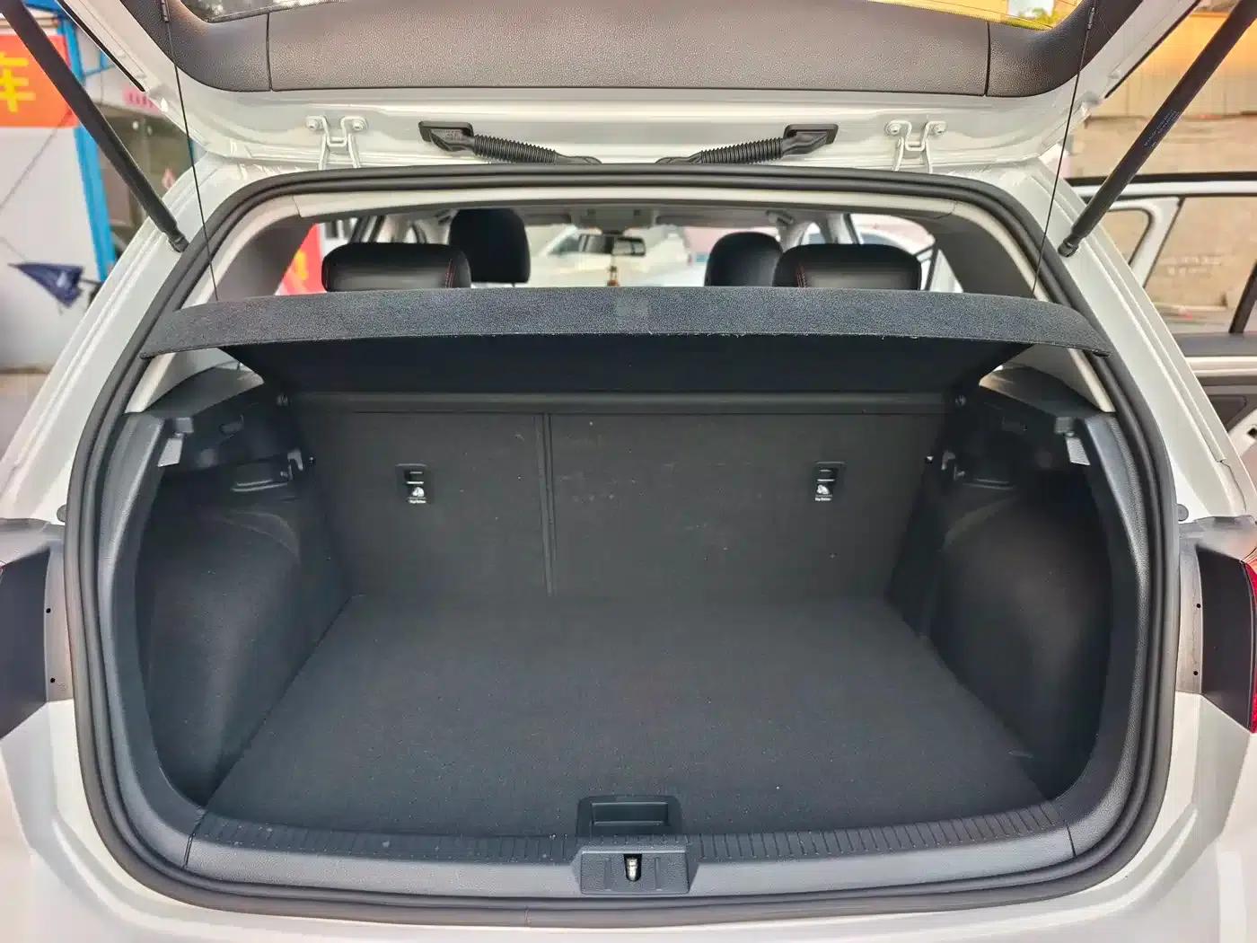 2020 Golf 200TSI DSG Comfort — миниатюра 19