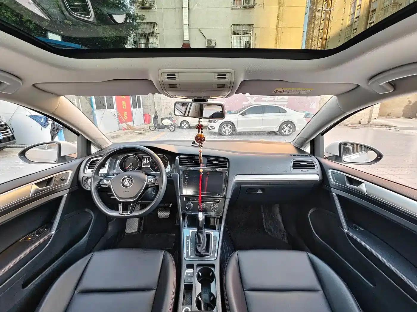 2020 Golf 200TSI DSG Comfort — миниатюра 6