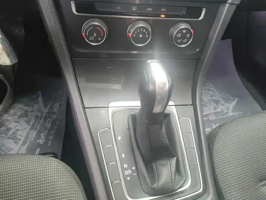 2018 Golf 1.6L Automatic Comfort — миниатюра 16