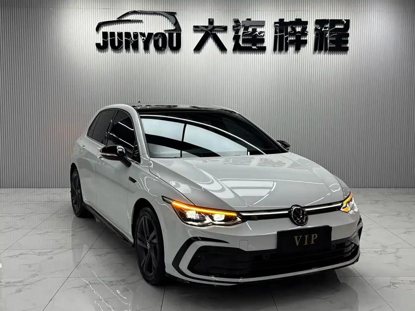 2023 Golf 280TSI DSG R-Line Lite — миниатюра 3