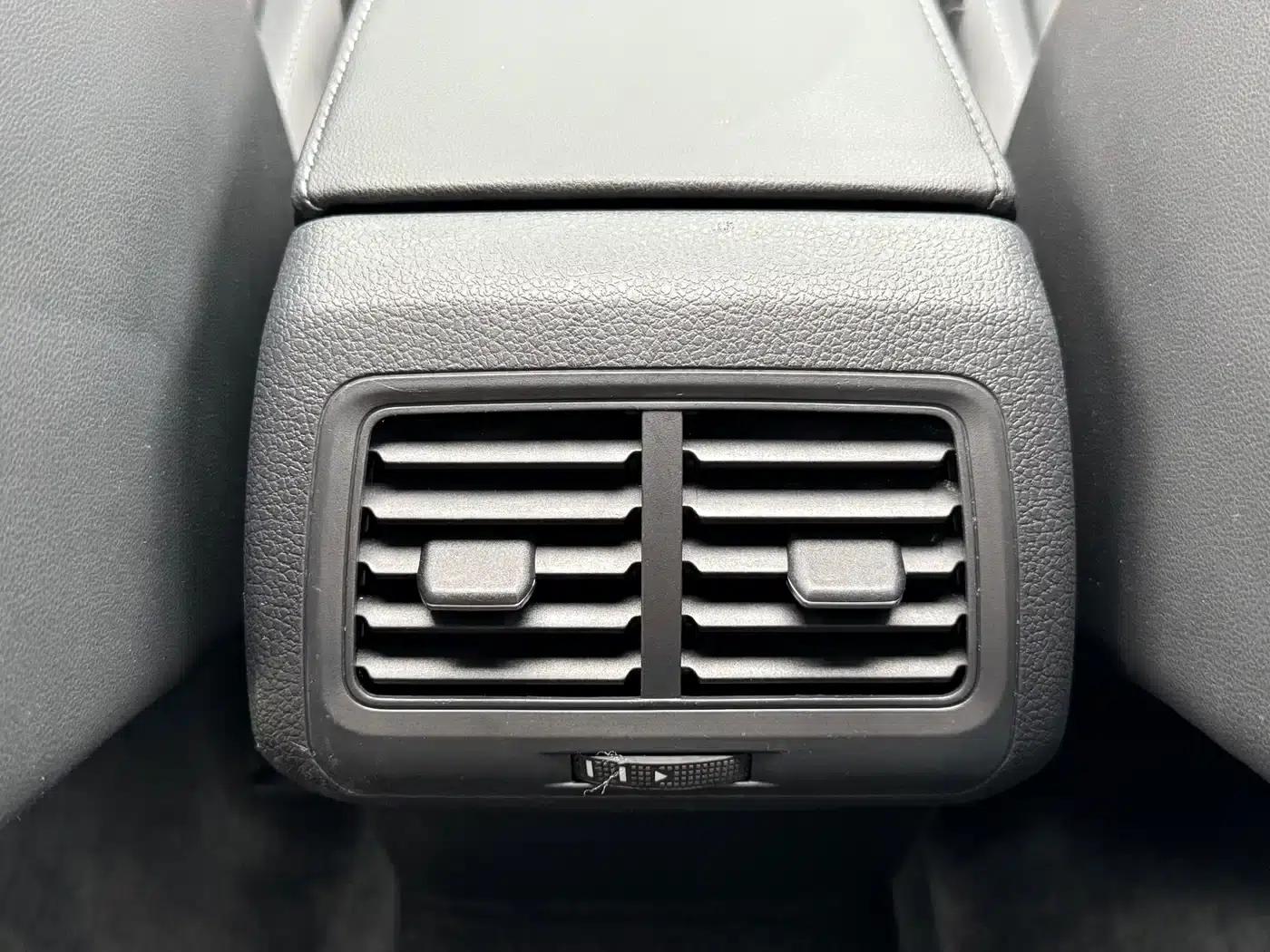 2016 Golf 230TSI Automatic Luxury — миниатюра 14