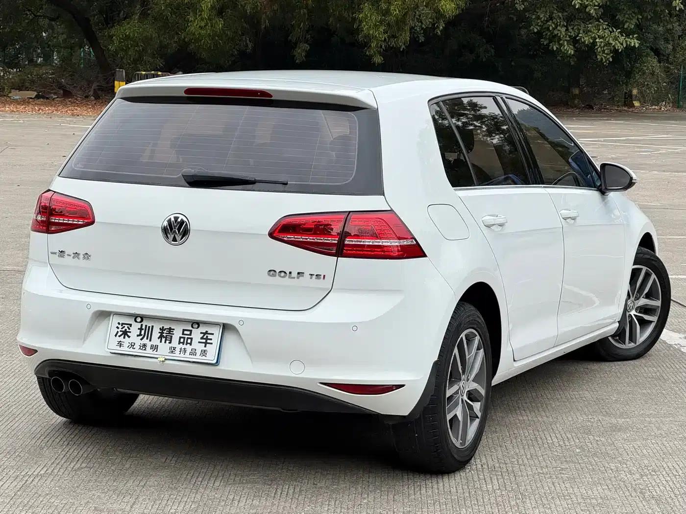 2016 Golf 230TSI Automatic Luxury — миниатюра 5