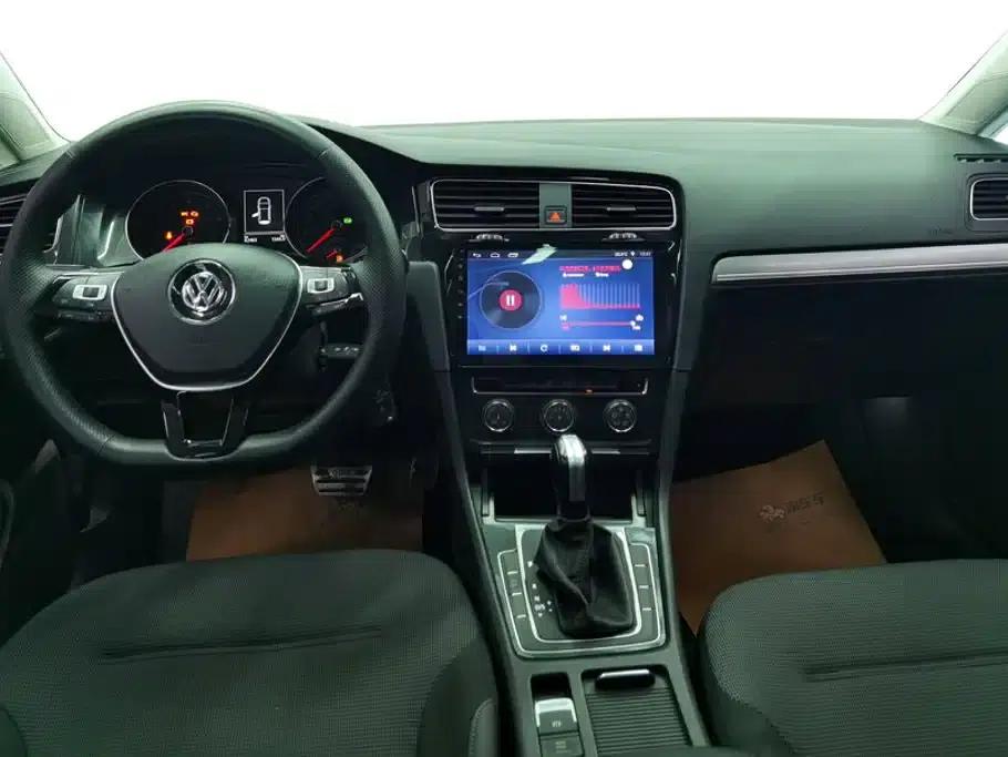 2018 Golf 230TSI Automatic Comfort — миниатюра 12
