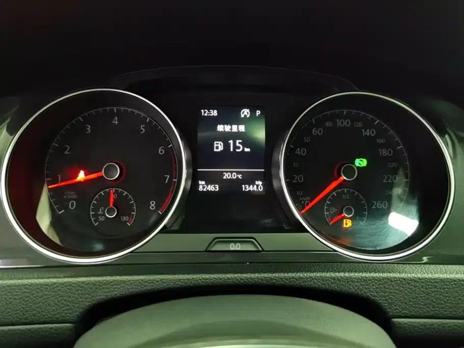 2018 Golf 230TSI Automatic Comfort — миниатюра 14