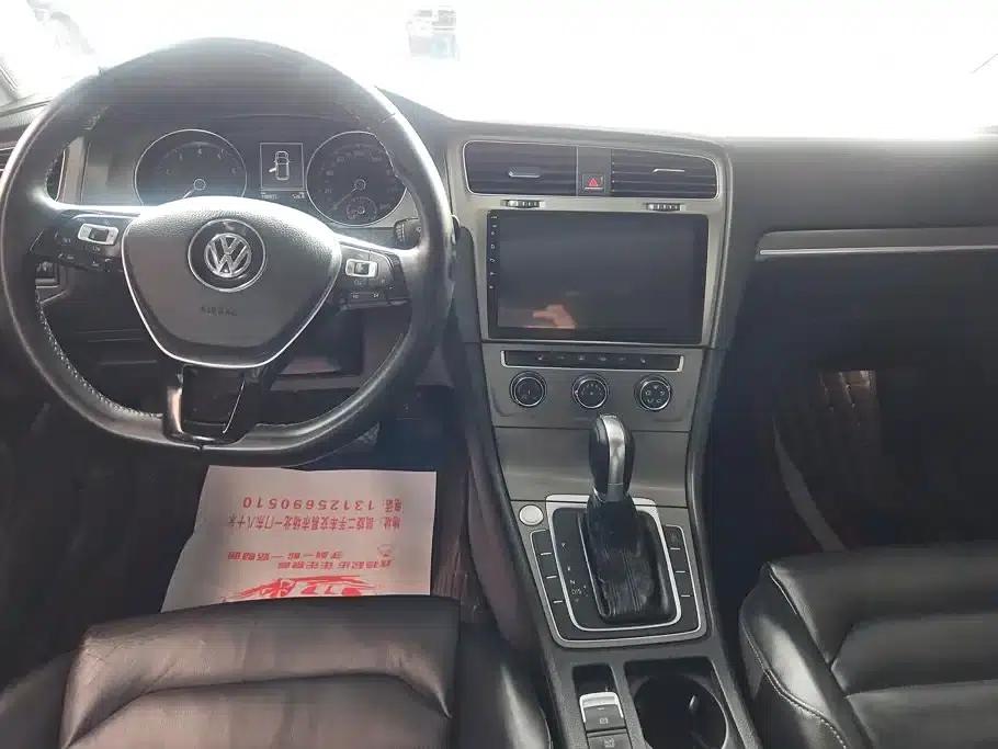 2015 Golf 1.4TSI Automatic Luxury — миниатюра 12