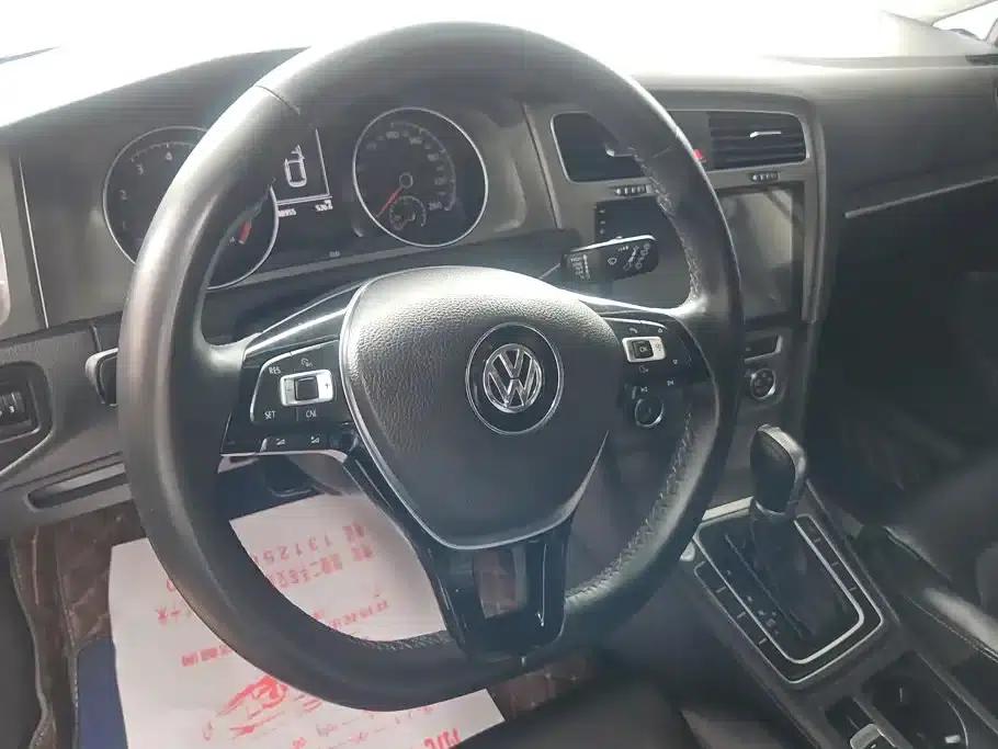 2015 Golf 1.4TSI Automatic Luxury — миниатюра 15