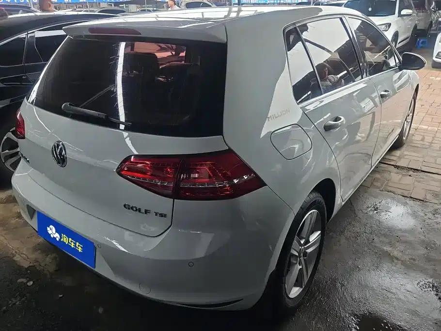 2015 Golf 1.4TSI Automatic Luxury — миниатюра 3