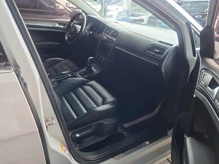 2015 Golf 1.4TSI Automatic Luxury — миниатюра 8