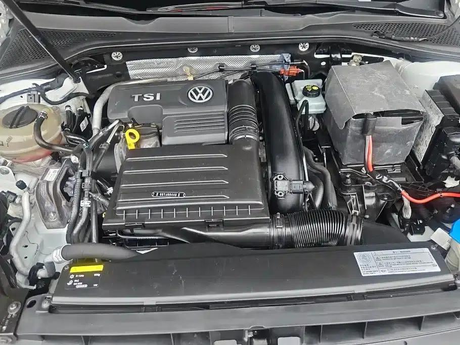 2015 Golf 1.4TSI Automatic Luxury — миниатюра 10