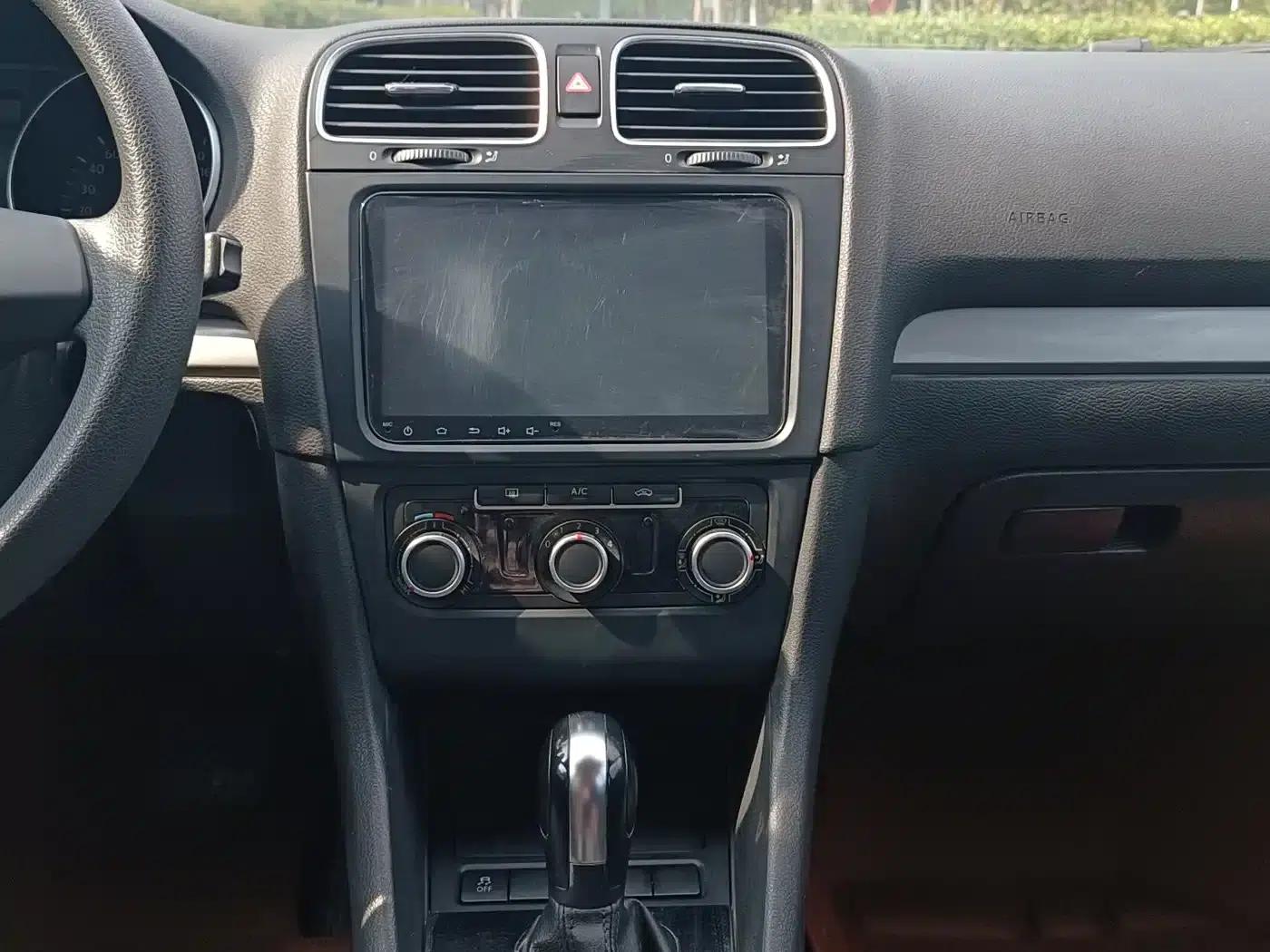 2012 Golf 1.6 Automatic Fashion Edition — миниатюра 12