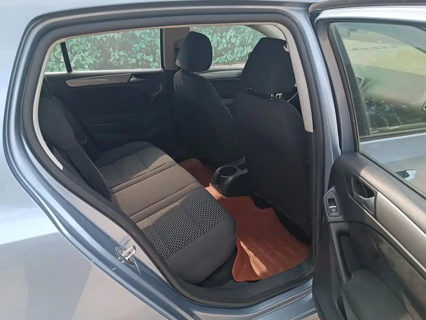 2012 Golf 1.6 Automatic Fashion Edition — миниатюра 9