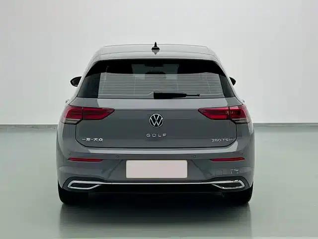 2023 Golf 280TSI DSG Pro — миниатюра 4