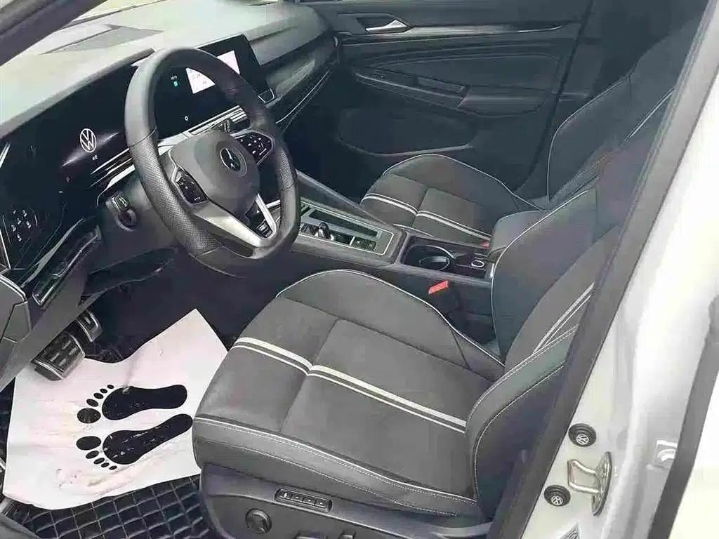 2023 Golf 280TSI DSG R-Line Lite — миниатюра 8