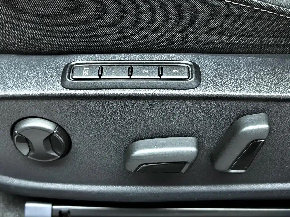2023 Golf 280TSI DSG Pro — миниатюра 15