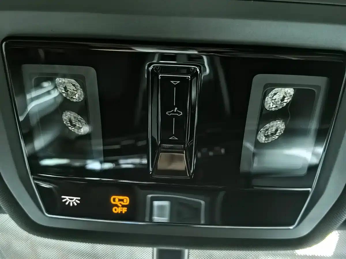 2023 Golf 280TSI DSG Pro — миниатюра 17