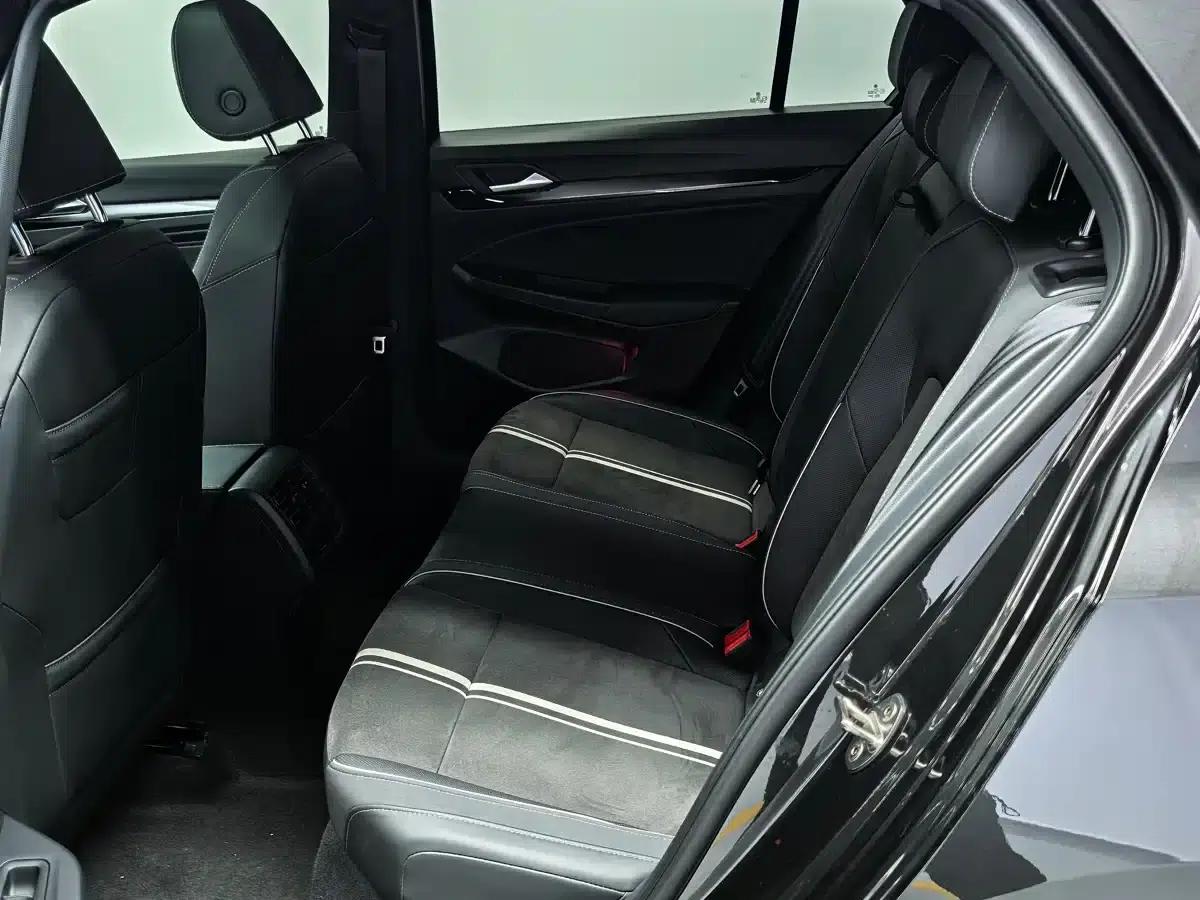2023 Golf 280TSI DSG Pro — миниатюра 22