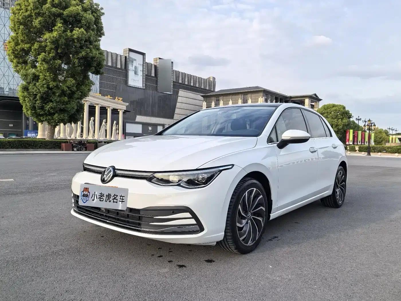 2023 Golf Facelift 280TSI DSG Pro — миниатюра 1