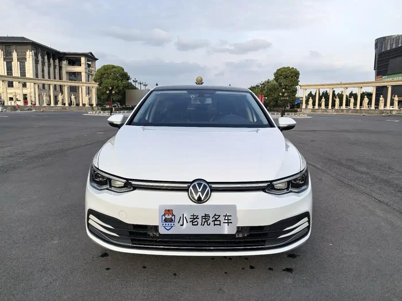 2023 Golf Facelift 280TSI DSG Pro — миниатюра 2