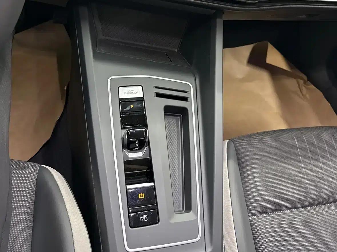 2023 Golf Facelift 280TSI DSG Pro — миниатюра 13