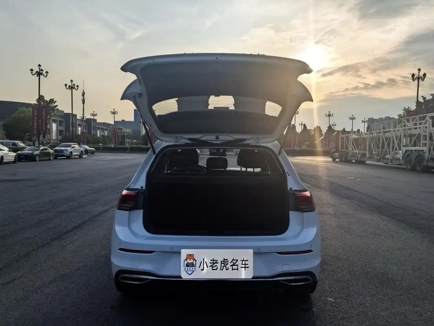 2023 Golf Facelift 280TSI DSG Pro — миниатюра 4