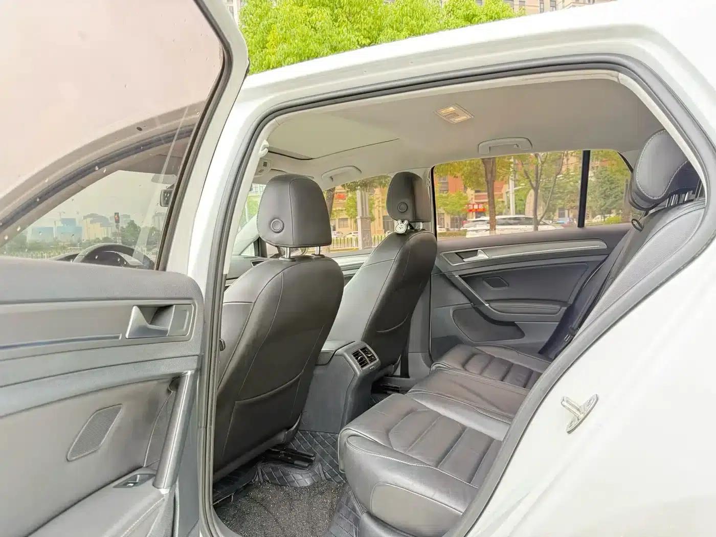 2015 Golf 1.4TSI Automatic Luxury — миниатюра 6