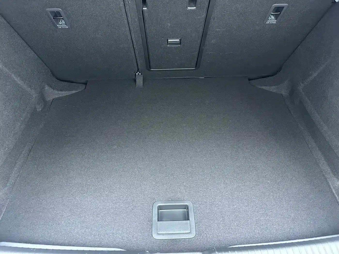 2023 Golf 280TSI DSG R-Line — миниатюра 19