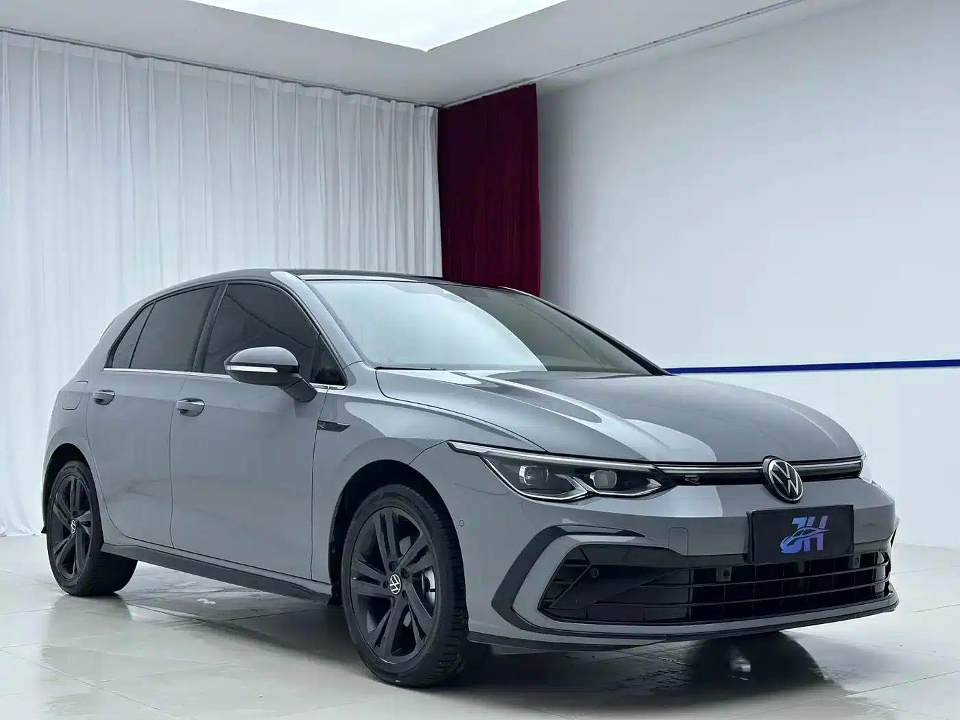 2023 Golf 280TSI DSG R-Line — миниатюра 3