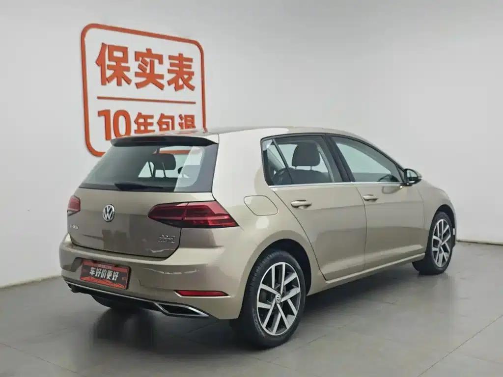 2018 Golf 230TSI Automatic Luxury — миниатюра 2