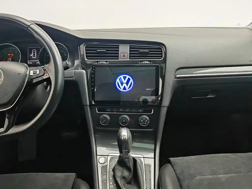 2018 Golf 230TSI Automatic Luxury — миниатюра 12