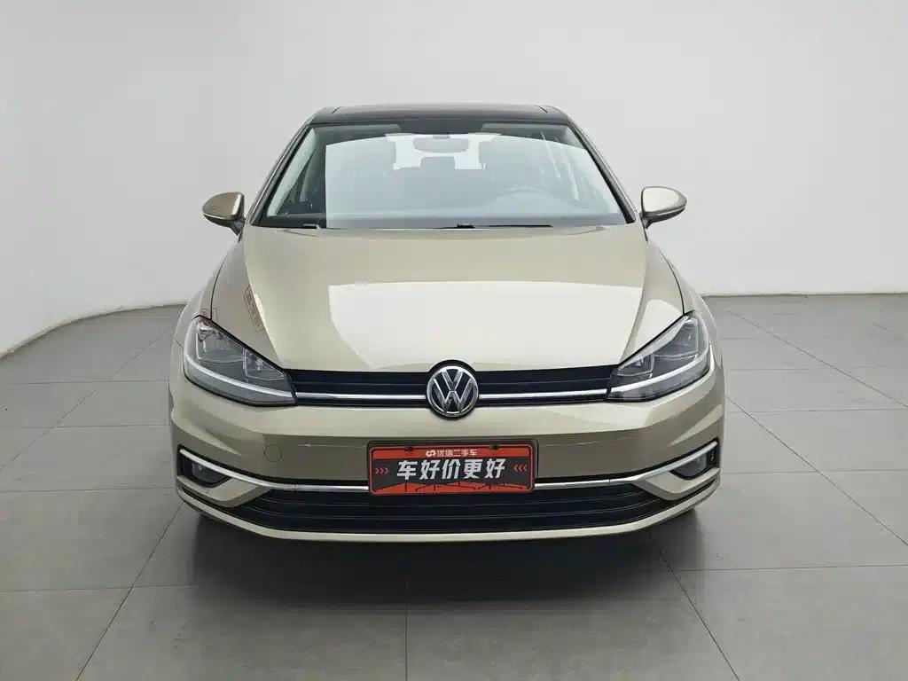 2018 Golf 230TSI Automatic Luxury — миниатюра 3