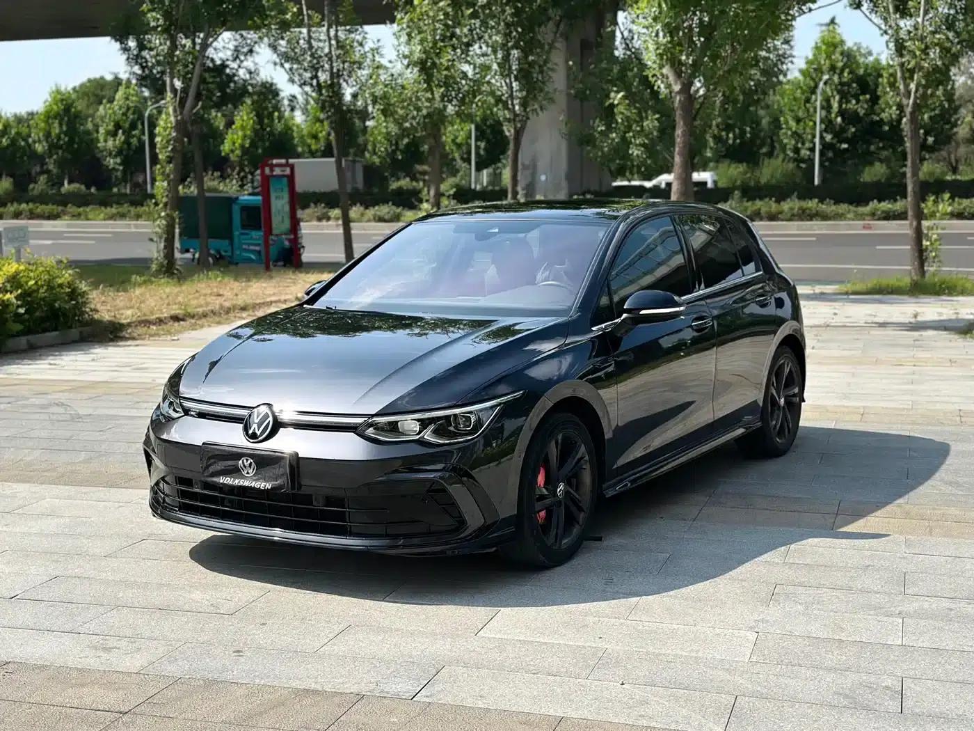 2021 Golf 280TSI DSG R-Line — миниатюра 1