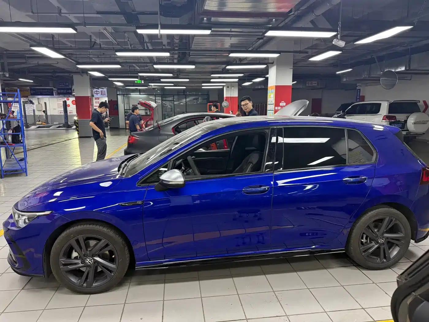 2023 Golf 280TSI DSG R-Line — миниатюра 6