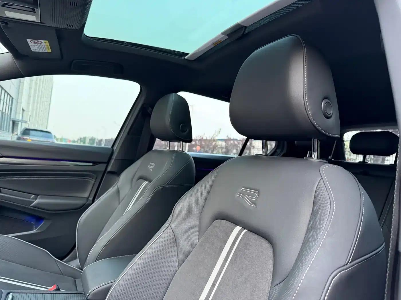 2021 Golf 280TSI DSG R-Line — миниатюра 5