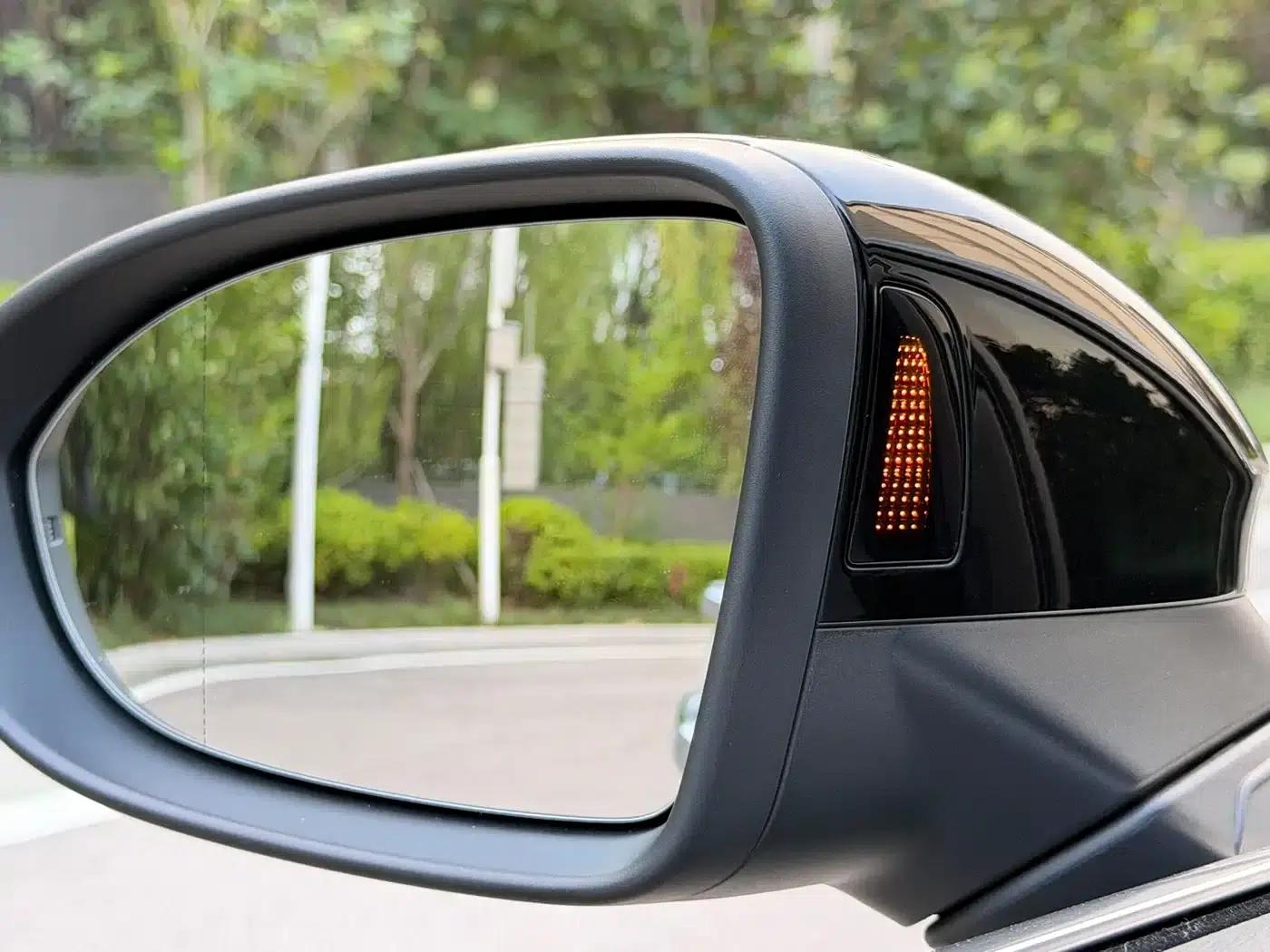 2021 Golf 280TSI DSG R-Line — миниатюра 10