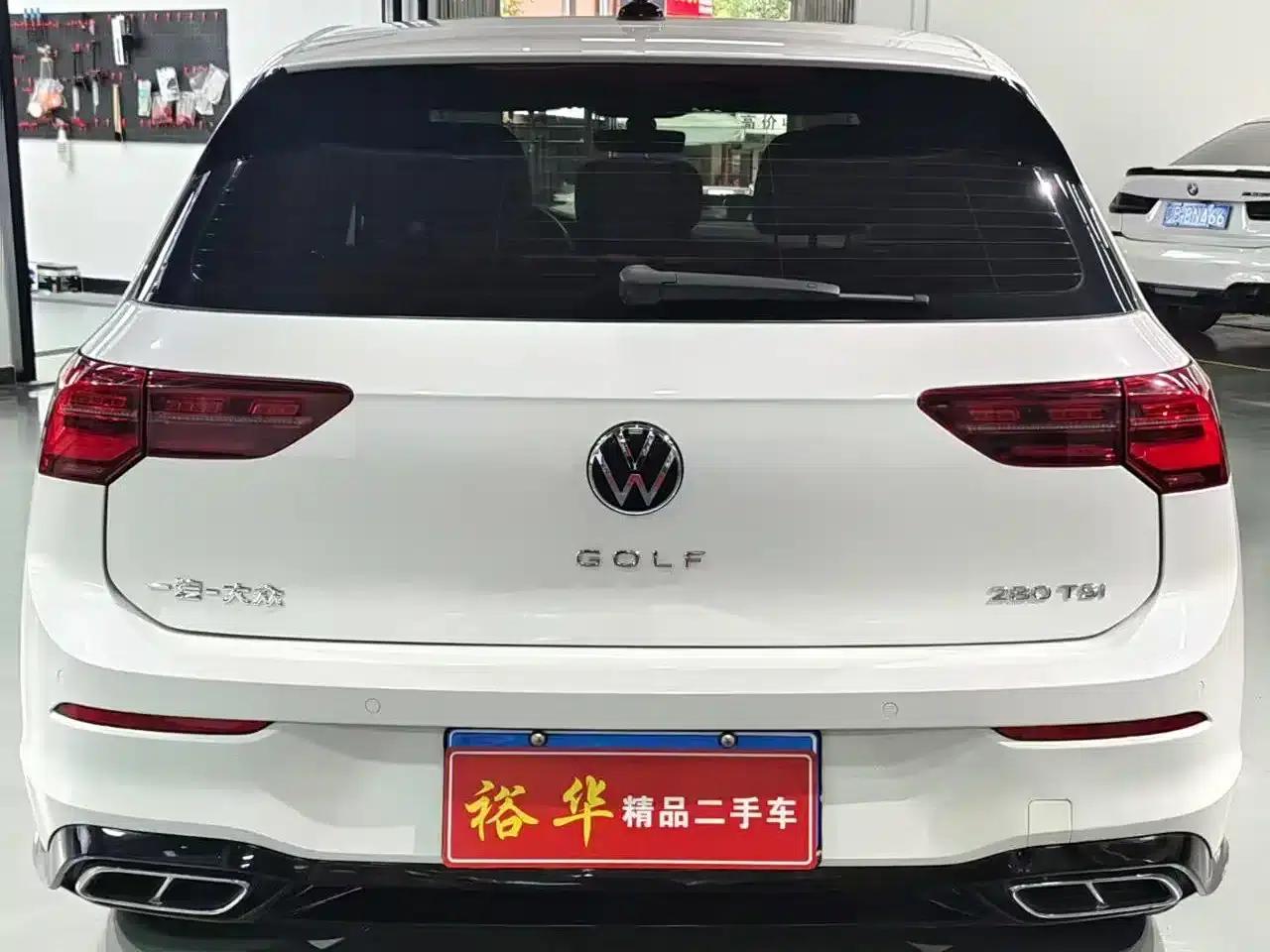 2023 Golf 280TSI DSG R-Line Lite — миниатюра 7