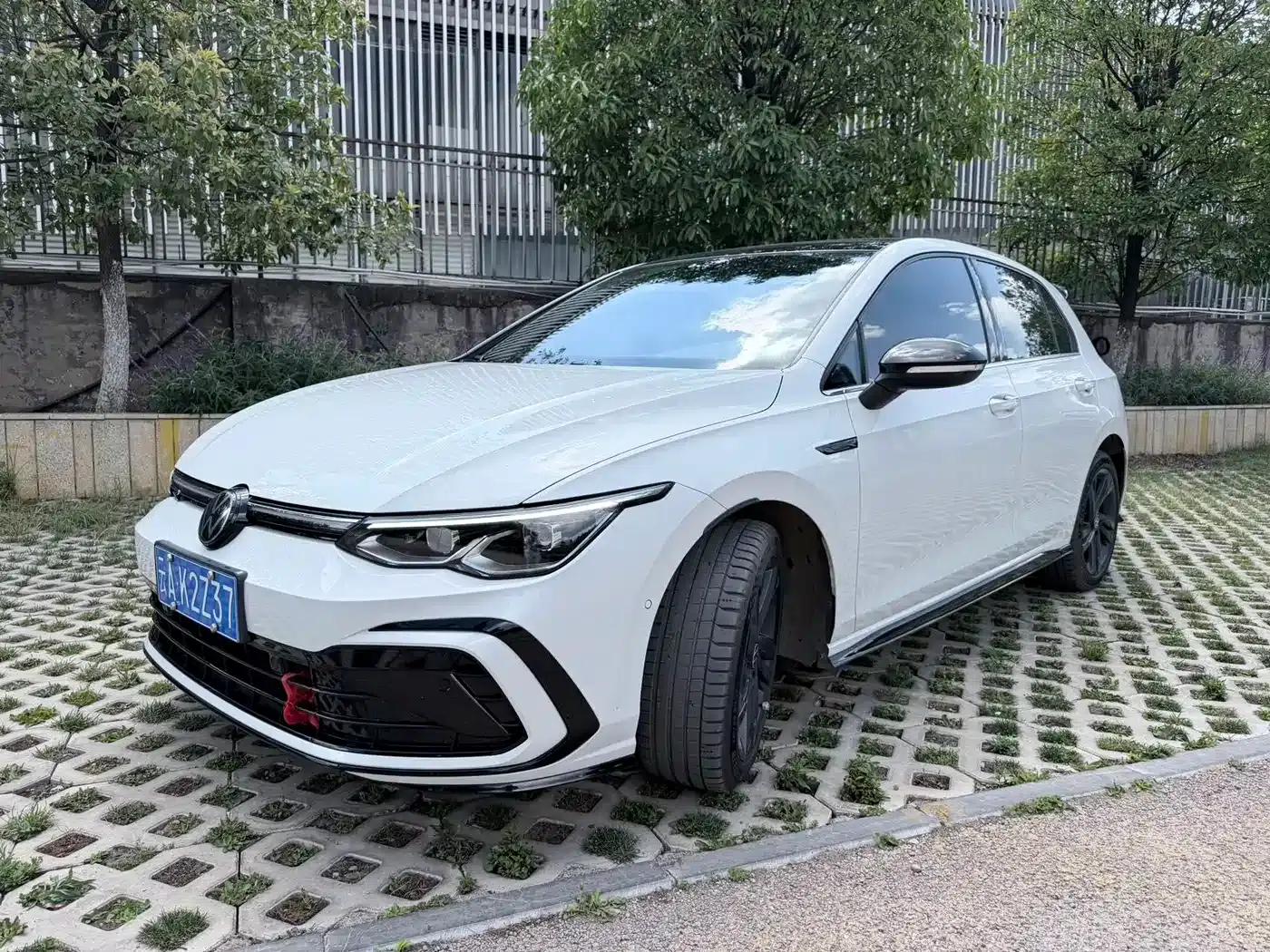 2023 Golf Facelift 280TSI DSG R-Line Lite — миниатюра 1