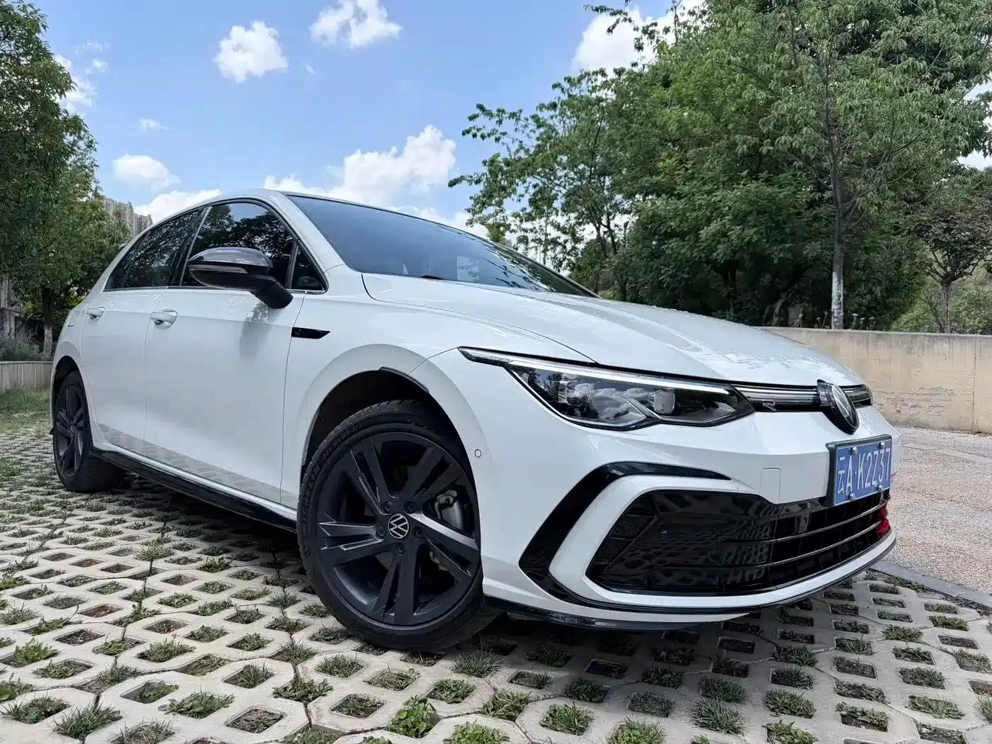 2023 Golf Facelift 280TSI DSG R-Line Lite — миниатюра 3