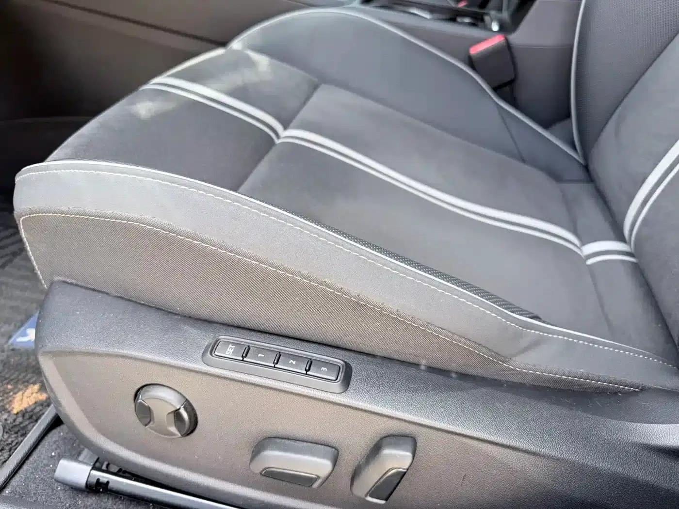 2023 Golf Facelift 280TSI DSG R-Line Lite — миниатюра 9