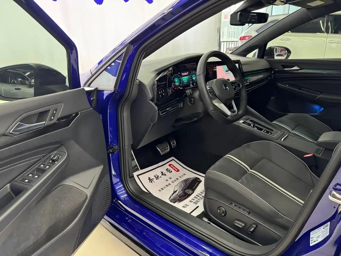 2021 Golf 280TSI DSG R-Line — миниатюра 12
