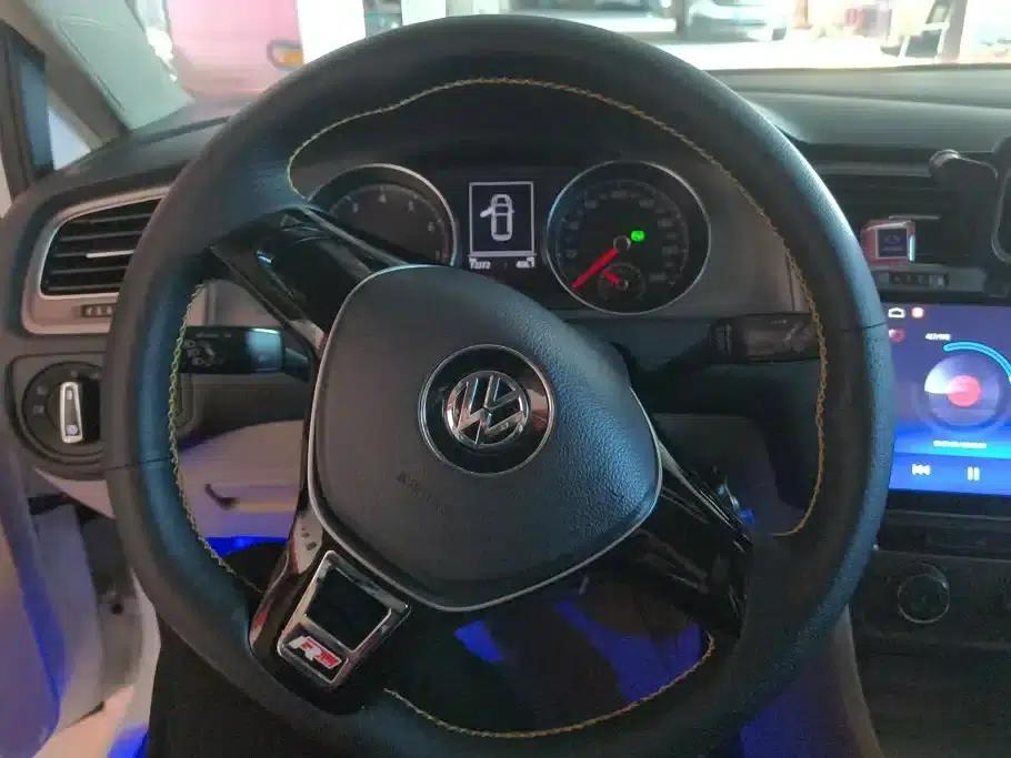 2015 Golf 1.4TSI Automatic Comfort — миниатюра 15