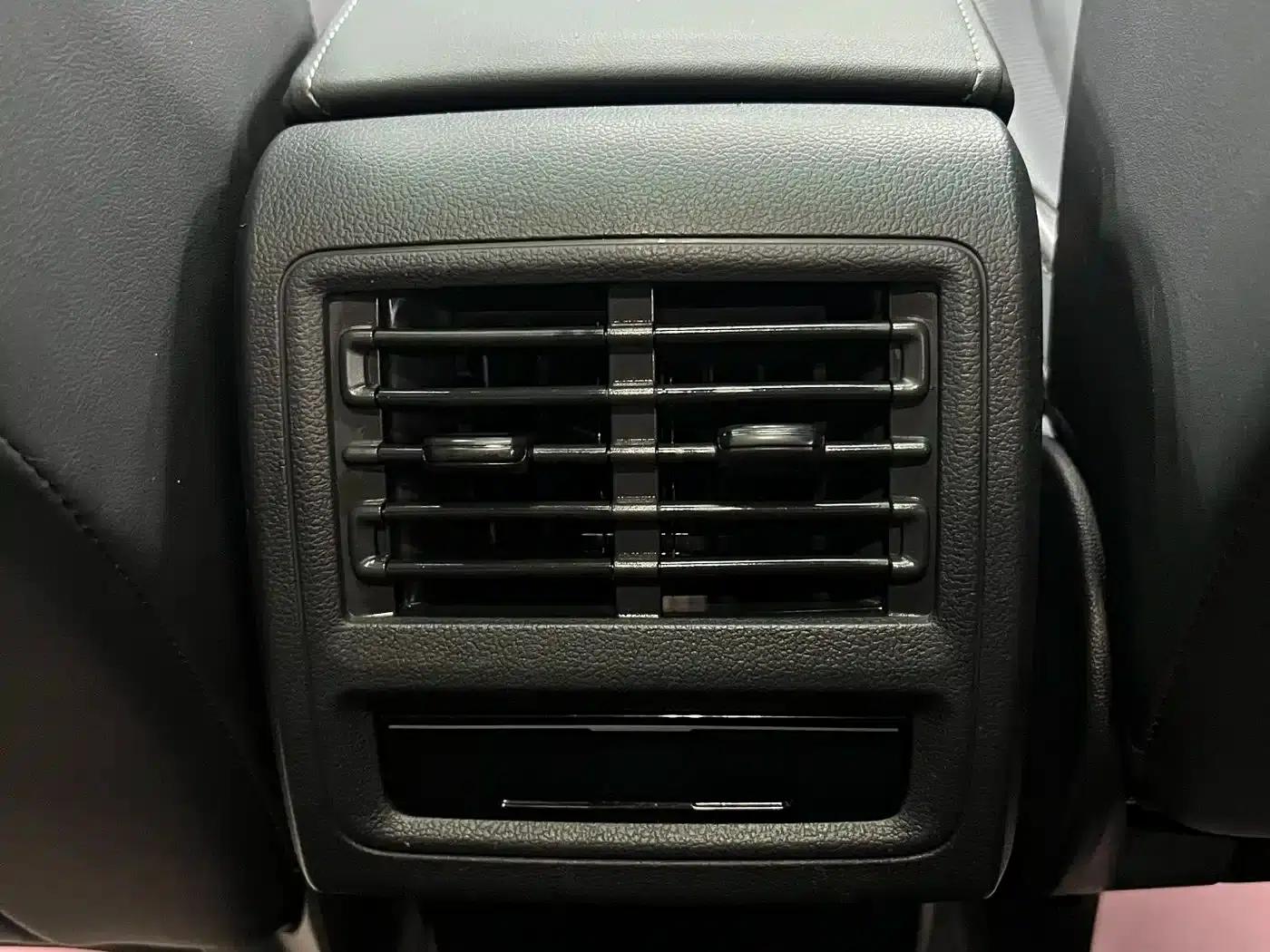 2021 Golf 280TSI DSG R-Line — миниатюра 18