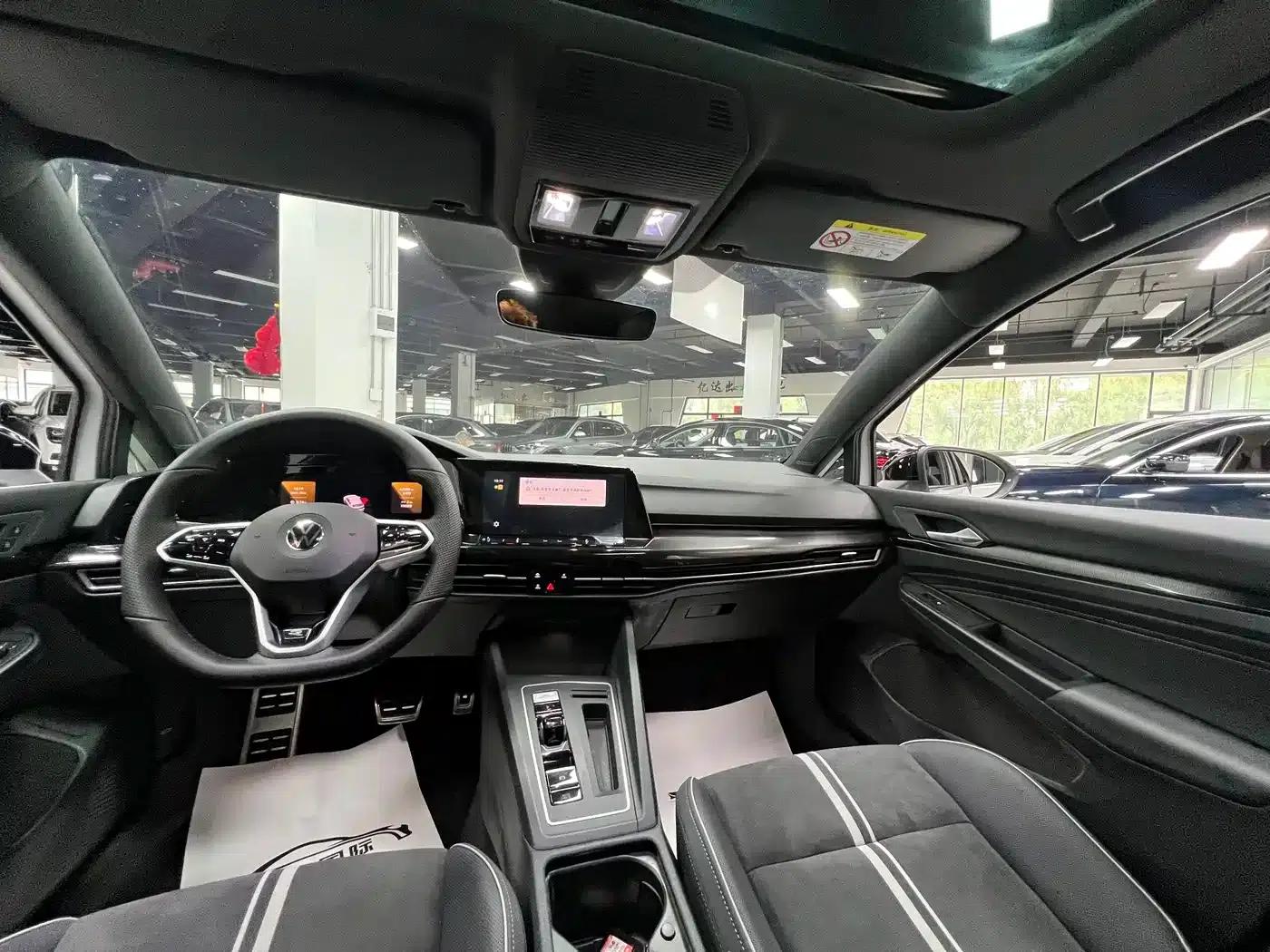 2021 Golf 280TSI DSG R-Line — миниатюра 20