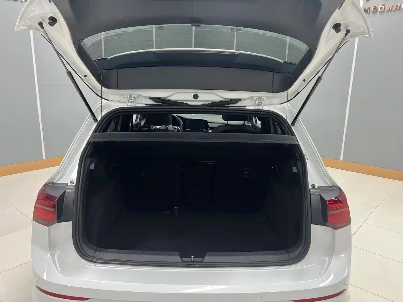 2021 Golf 280TSI DSG R-Line — миниатюра 23